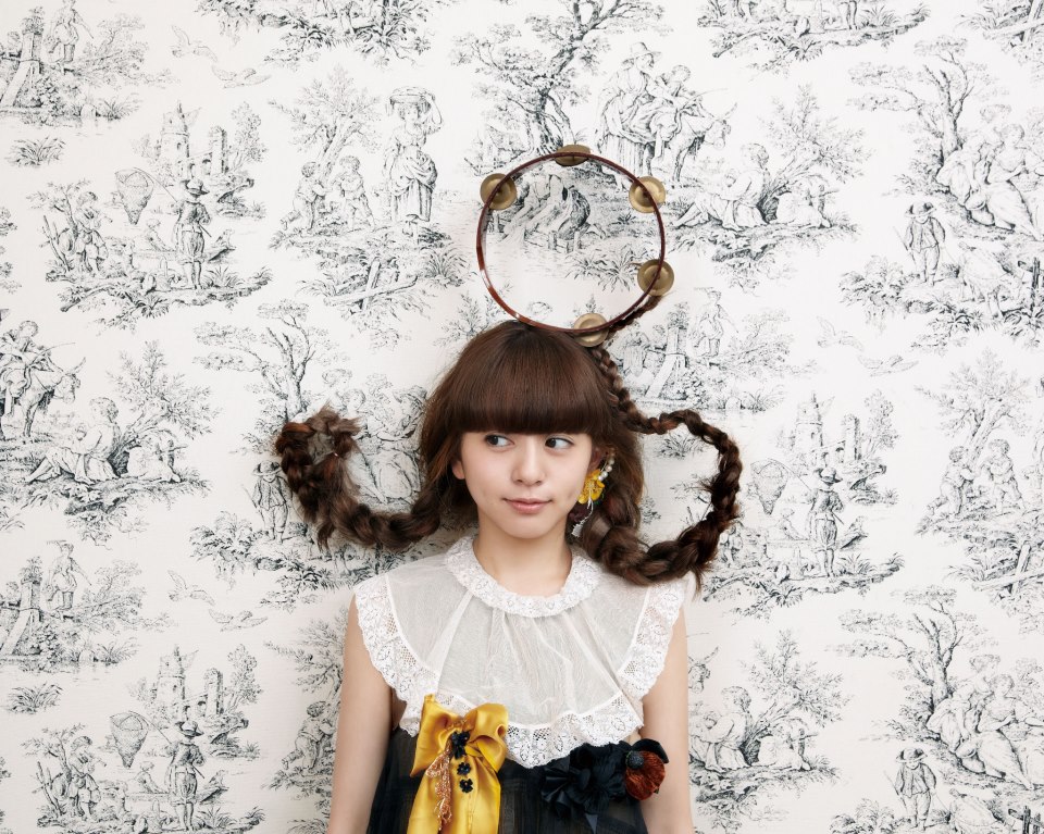 Qoo Bee Little released the MV for iTunes Exclusive Debut Single “Positivity”