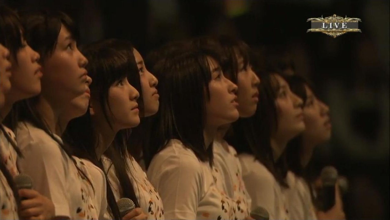 AKB48 announced 5 Dome Tour in 2013 Summer and Team Shuffle!