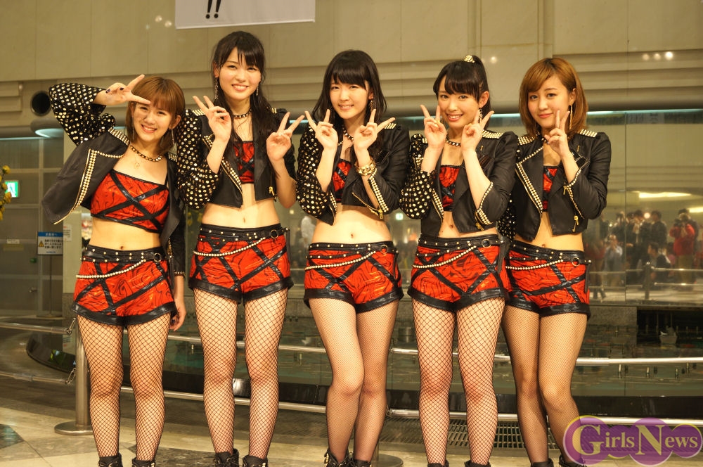 Video message from ℃-ute to hold their 1st live event in Paris!