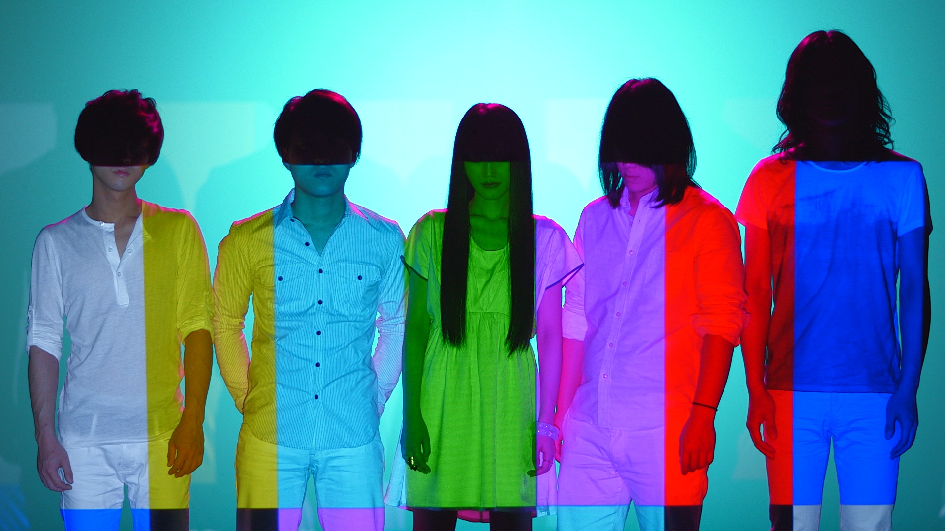 Up-and-coming pop band “PASSEPIED” released the MV for their new song “S.S”