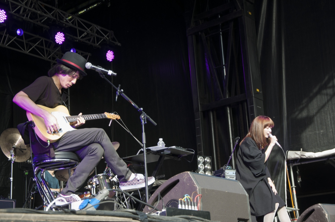 moumoon held the First Live in France! Song from new album revealed!