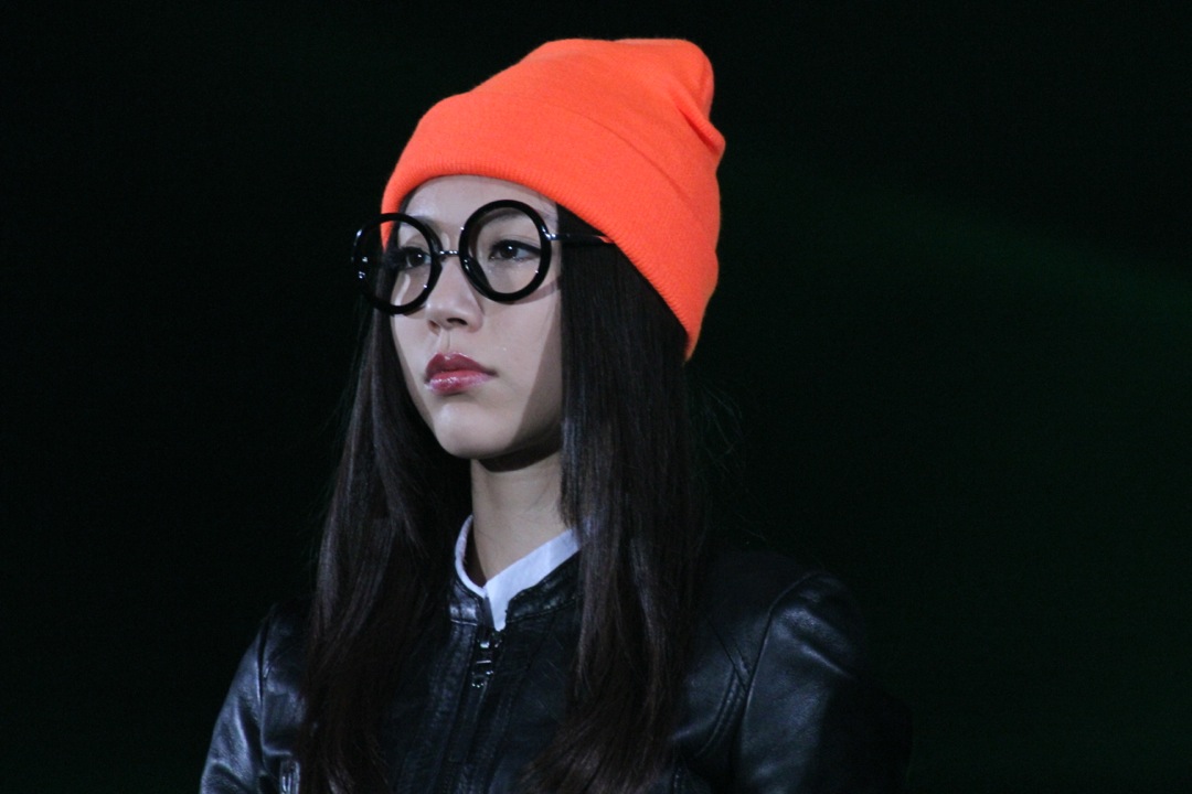 “FASHION HOLIC GIRLS gathering up at once.”  “Girls Award 2013 AUTUMN/ WINTER” show report.