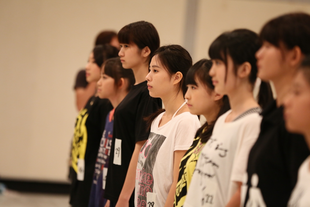 Fresh Candidates for AKB 48 group draft took First Lesson!