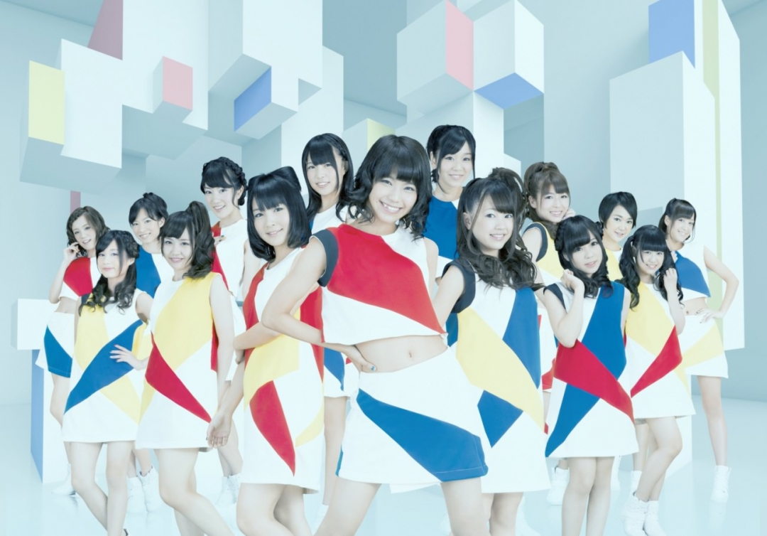 LinQ Reveals MV for the New Song “Colorful Days”