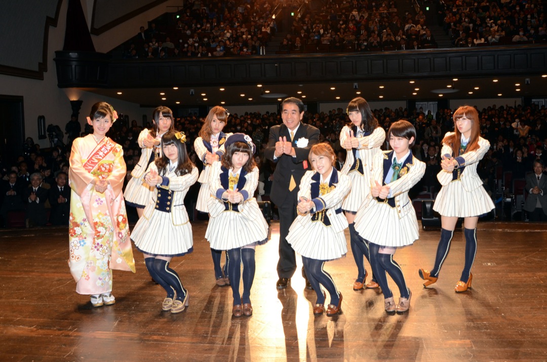 AKB48’s “Fortune Cookie in Love” becomes a cheer song for students to study abroad
