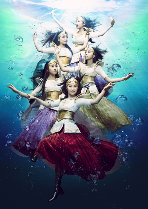 Momoclo Unveils New Song in Yankee Stadium, Masahiro Tanaka Plays as His Entrance Song
