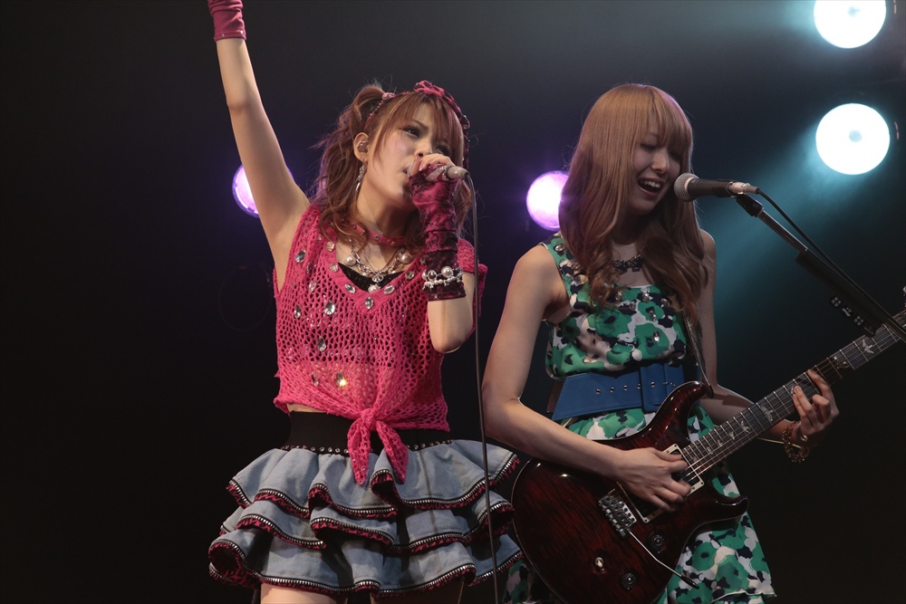 LoVendoЯ Sets The House On Fire, Long-Awaited Spring Tour Begins