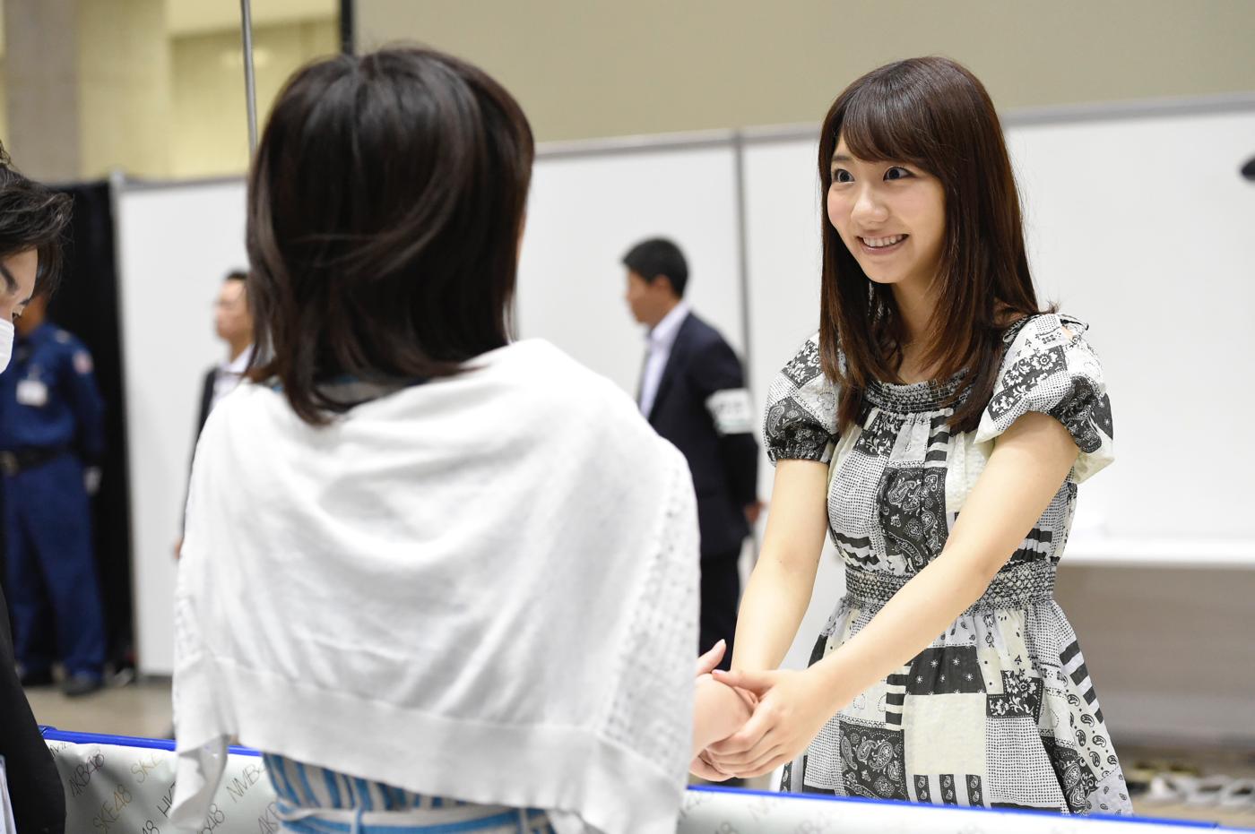 AKB48 Handshake Event Resumed after 41 Days from the Slashing Incident