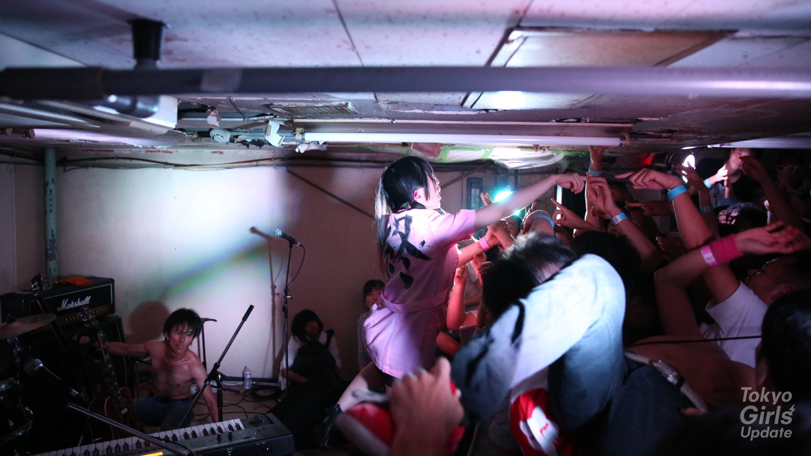 The Potential of Pop Culture That is Neither Beautiful Nor Pretty Seen at the “Abandoned Hospital Party”