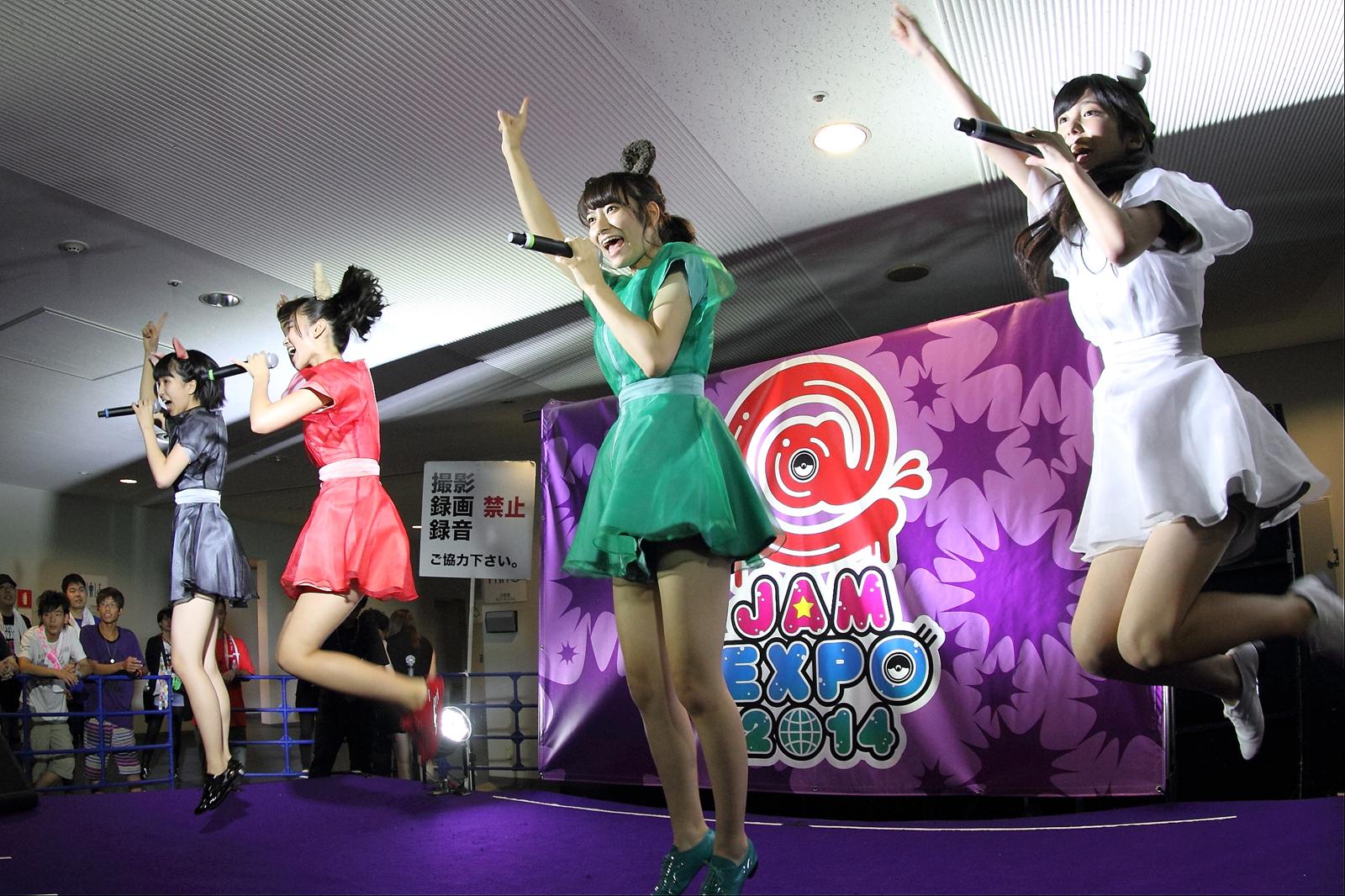Akamaru Dash☆ Dashes Towards a Major Debut!! Performs a New Song at @JAM EXPO 2014.