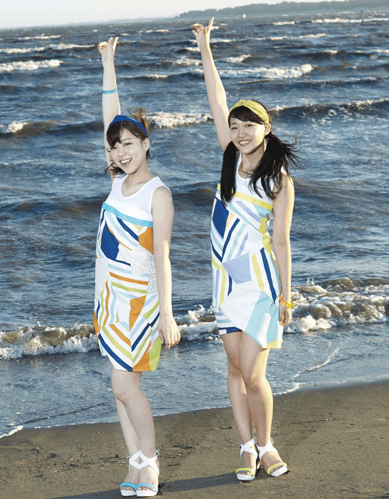 WHY@DOLL Makes Major Debut with Cute Magic Motion!