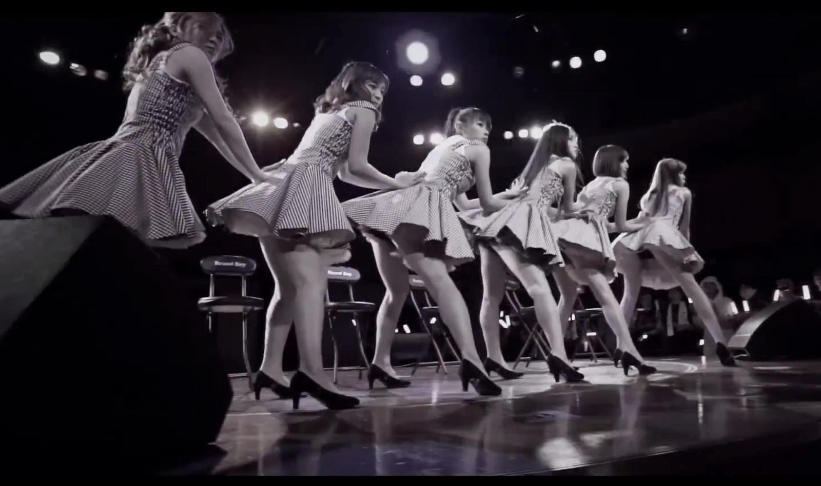 Chu-Z Go Cool and Monochromatic in the MV for “Brand Boy”!