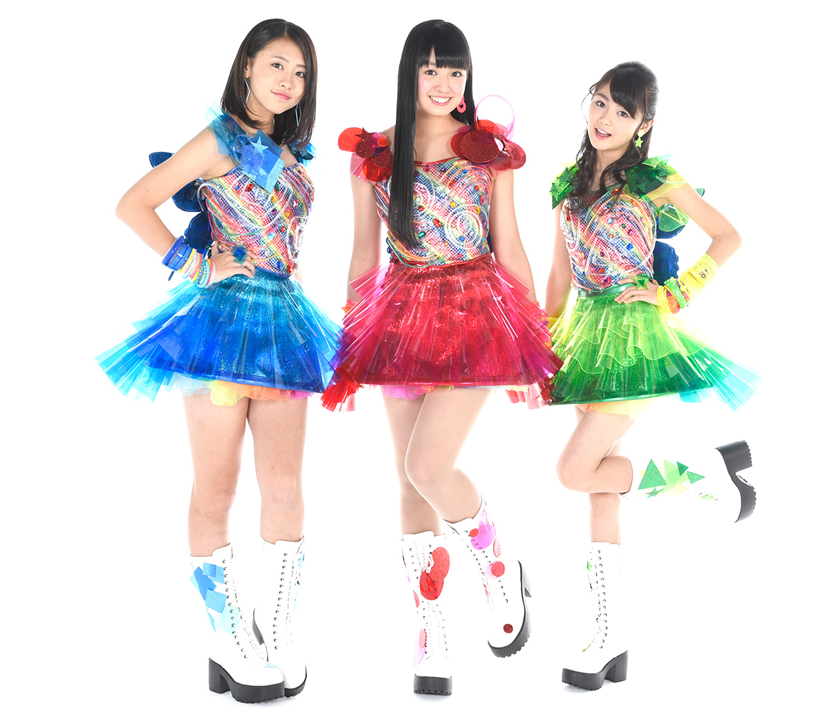 Technopop Idols Cupitron Shine Bright in the MV for “Battery”