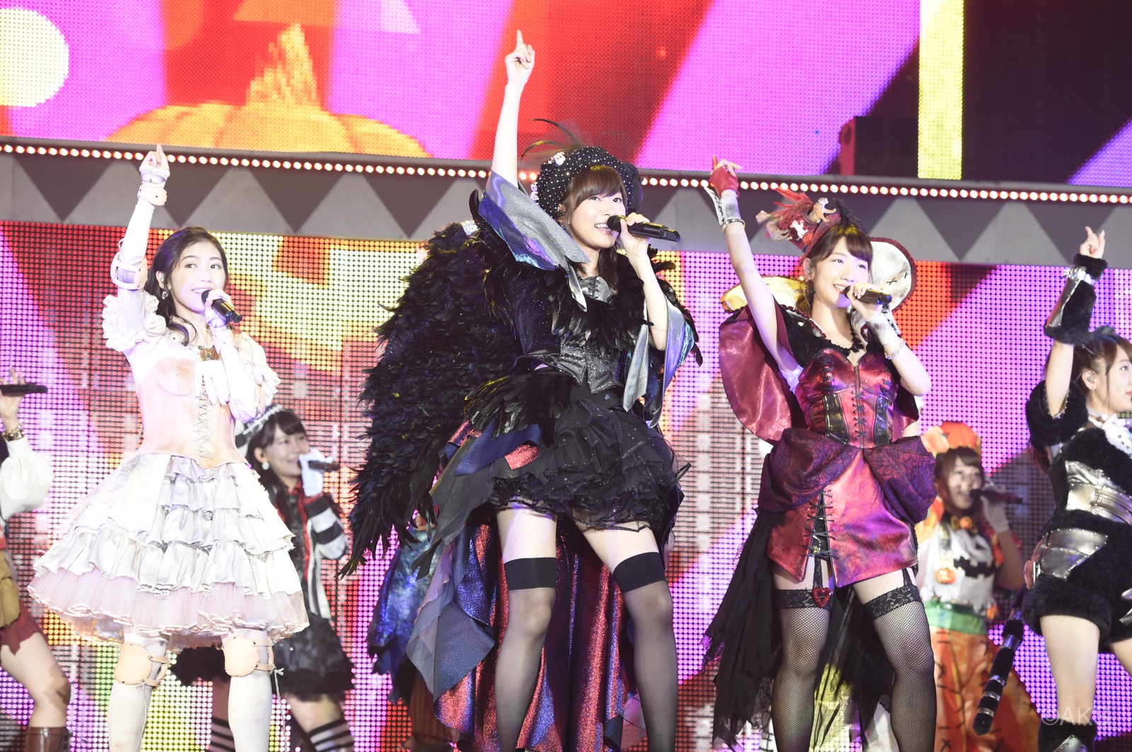 Early Halloween! AKB48 Saitama Super Arena Summer Concert Report – Day 1
