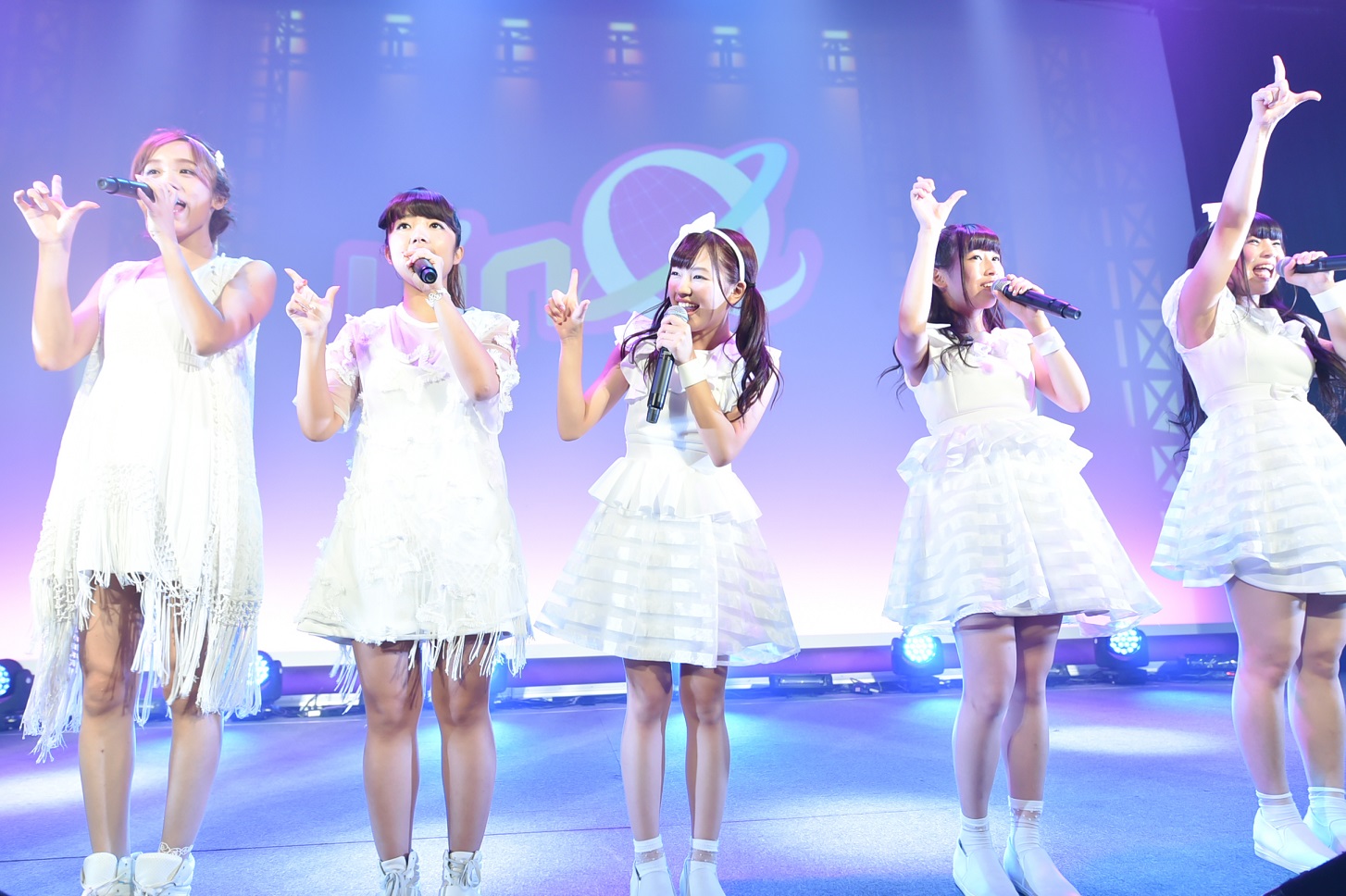 It’s All 9s for LinQ During Their “LinQ Day” Performance at “LinQuest Hall” in Harajuku!