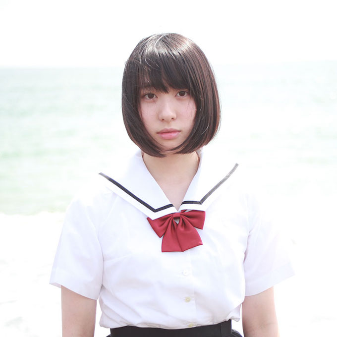 Is She an Angel, Devil or both? Detachable Collar Decides What She Is!