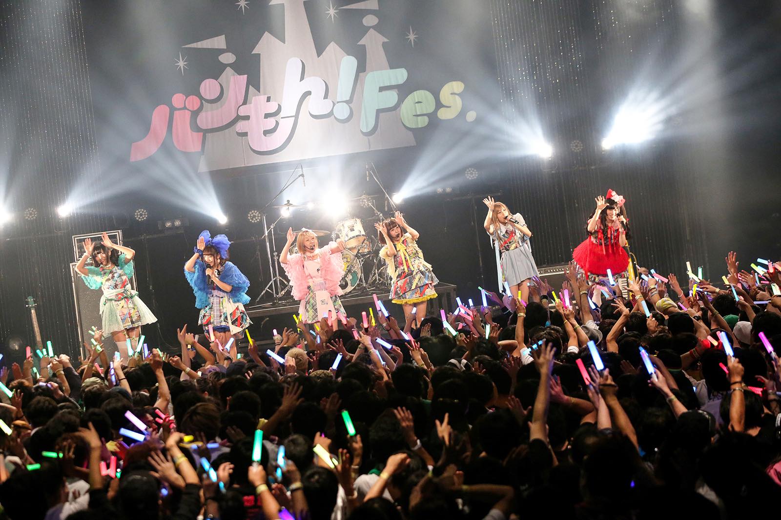 Bandjanaimon! Rallies Together Bands, Idols, & DJs for Unforgettable Banmon! Fes 2015!
