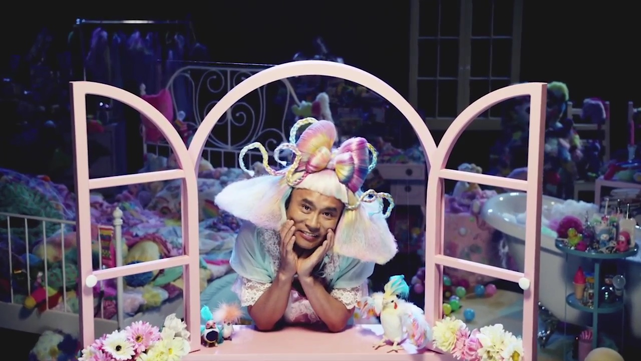 Psychedelic Violence Crime of “Kawaii” Visual Shock! Check Out the MV for “Nandeyanennen”!