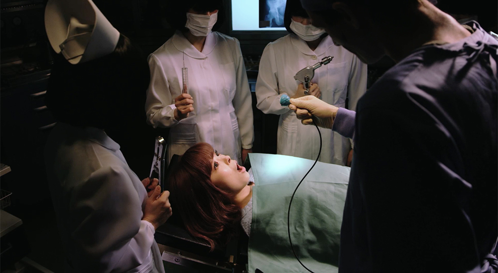 Kyary Pamyu Pamyu Rushed into the Operating Room on Her Birthday?!  The Answers to be Revealed When She Wakes up!