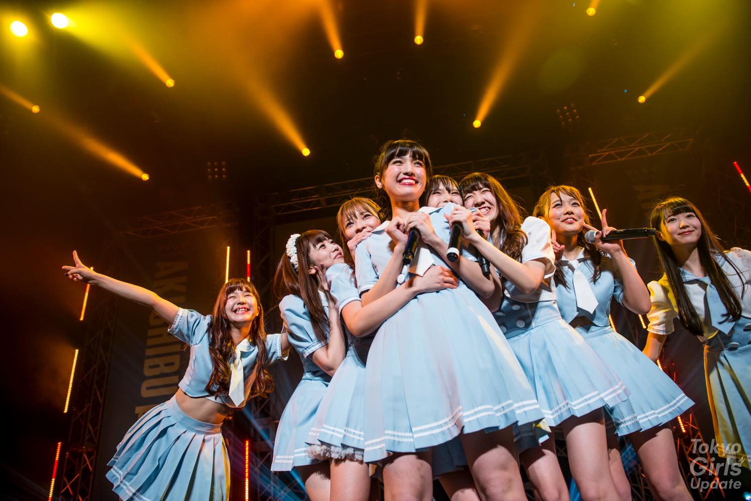 Akishibu project “Change The World” During Sold Out Akasaka BLITZ Live!