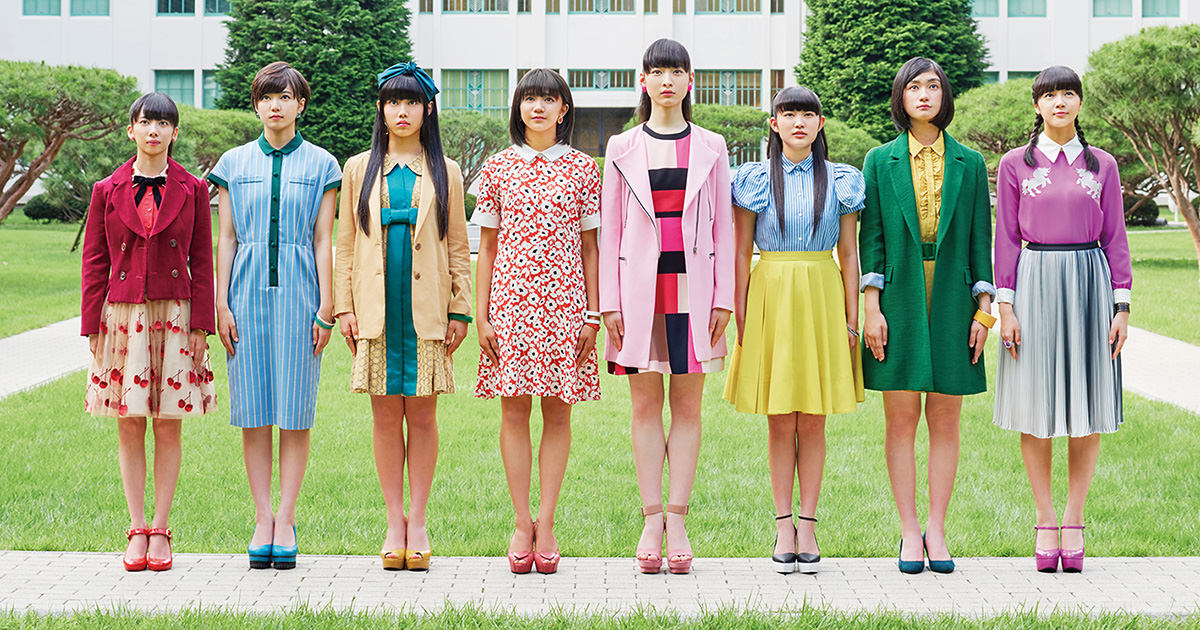 Shiritsu Ebisu Chugaku Go Straight Ahead in the MV for “Massugu”!