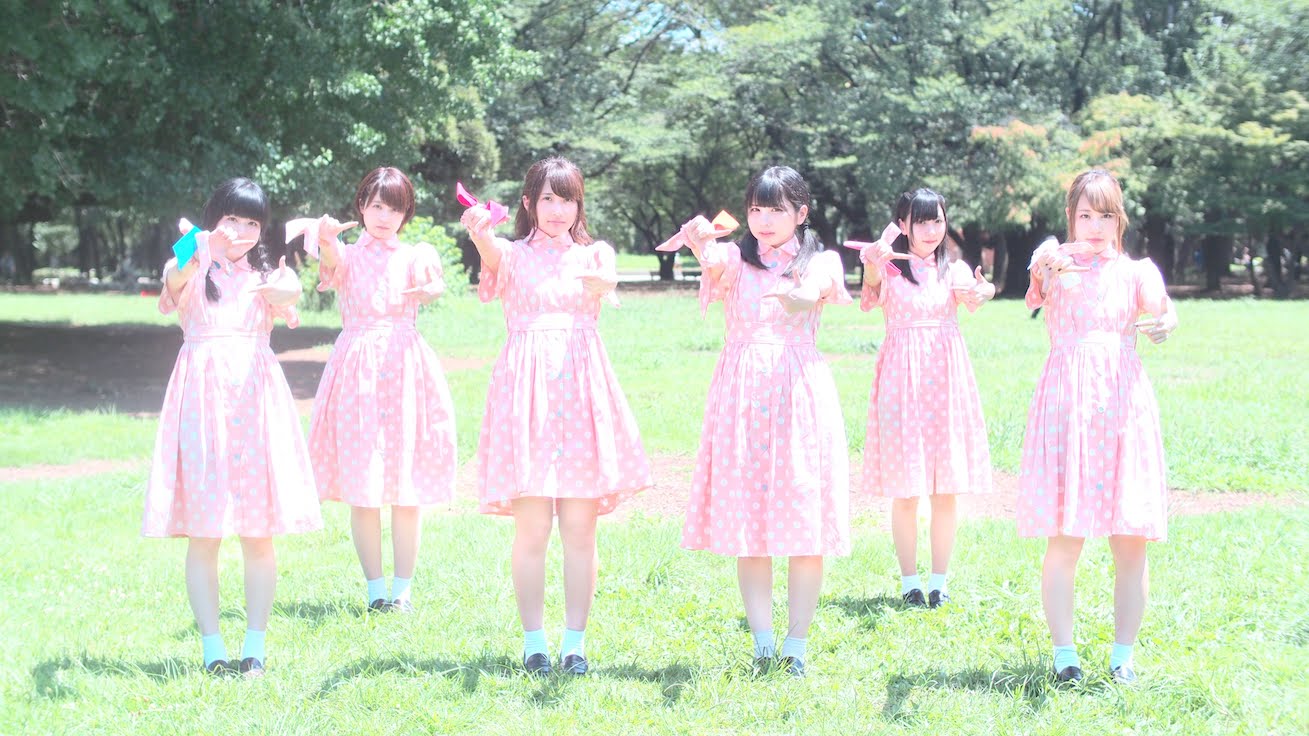Let’s PocoPoco Cheer on Everyone in the MV for “Mahou no Gaki-Kakko”!
