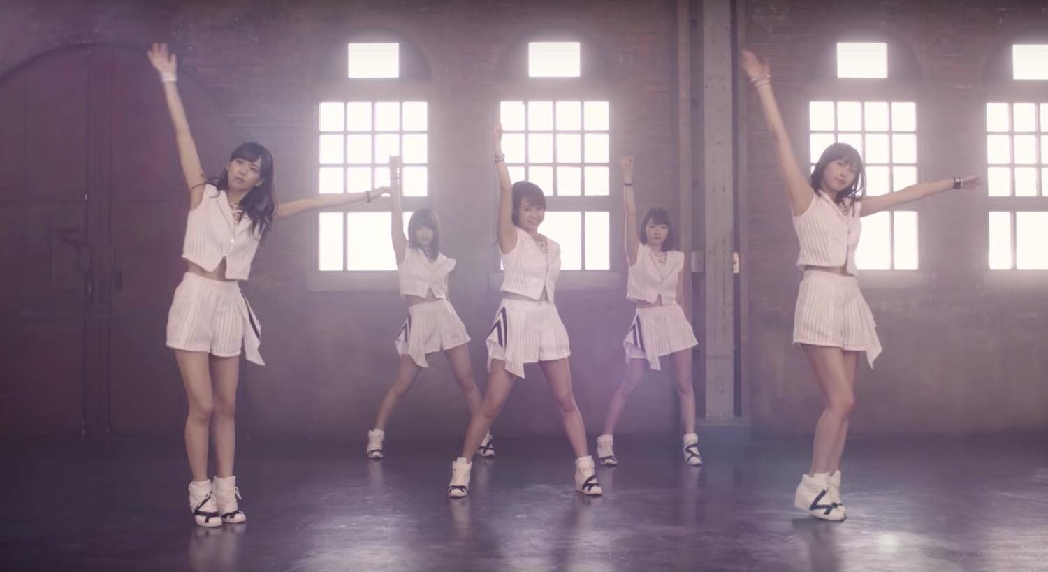 Juice=Juice Follow Their Hearts in the MV for “Dream Road～Kokoro ga Odoridashiteru～”
