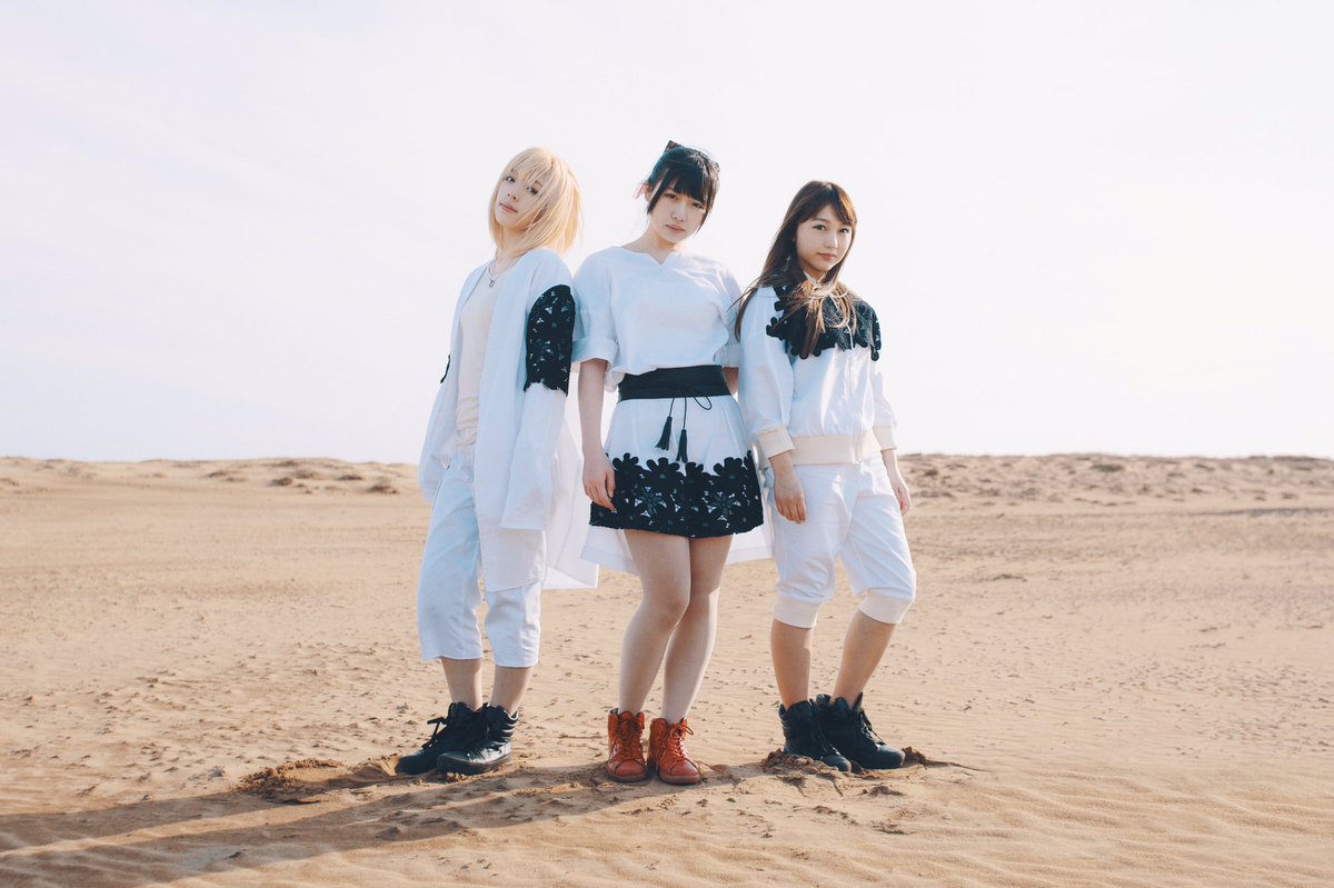 It’s Darkest Before Daylight in NEVE SLIDE DOWN’s MV for “Mellow dawn”!