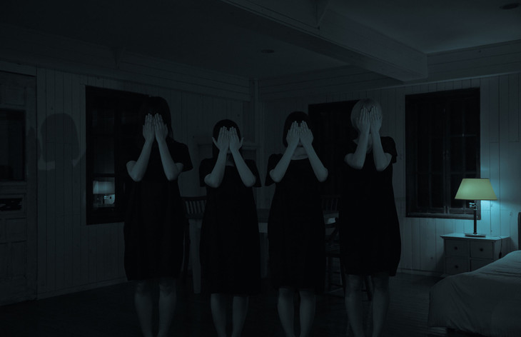 Shadows and Light: Maison book girl Unlock the MV for “rooms”!