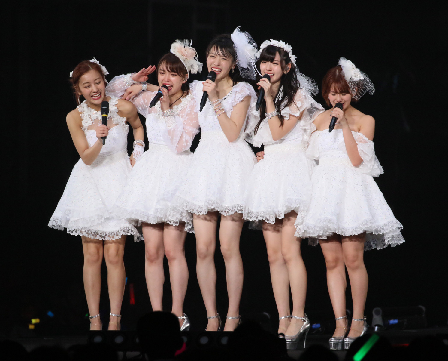 ℃-ute Sing Their Hearts Out with Fans for the Final Time at Saitama Super Arena!