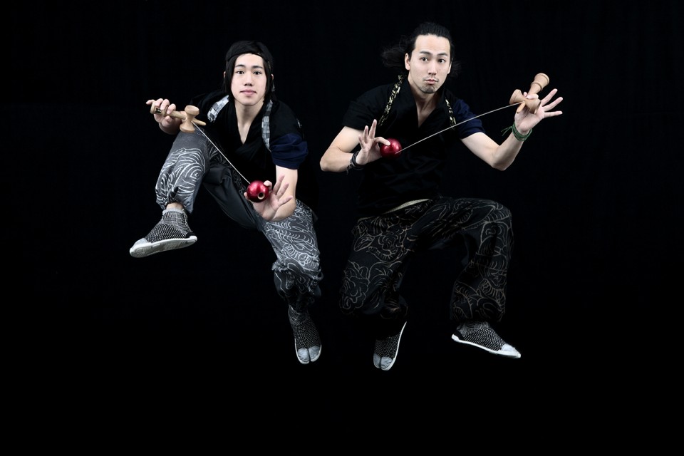 J-POP SUMMIT 2017 Guest Interview : ZOOMADANKE Kendama Flow Masters at J-POP!