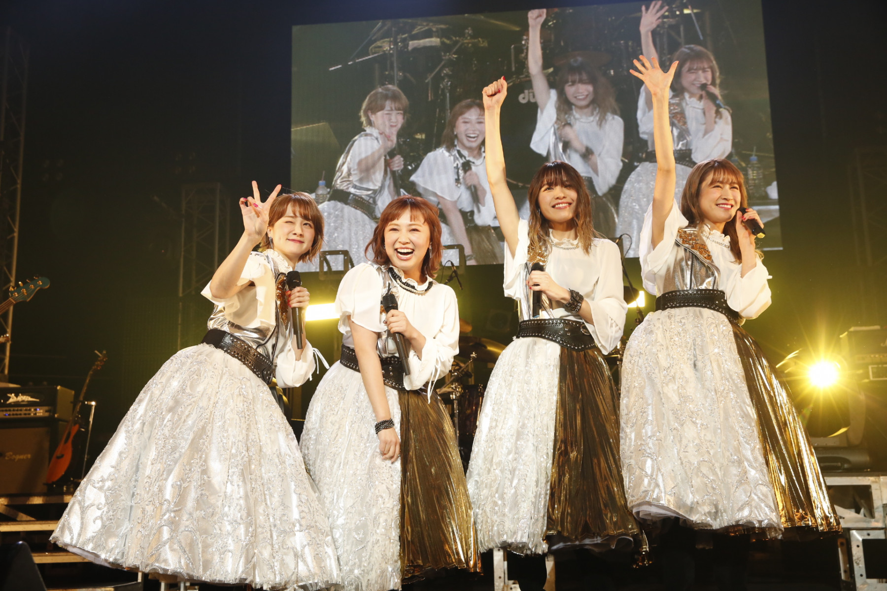 Ciao Bella Cinquetti Brings the House Down in Successful Solo Tour Final at Nakano Sun Plaza